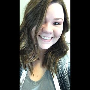 Meet your Posher, Jillian